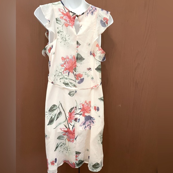 Motherhood Maternity Size Small Midi Length floral Dress. - Picture 7 of 14